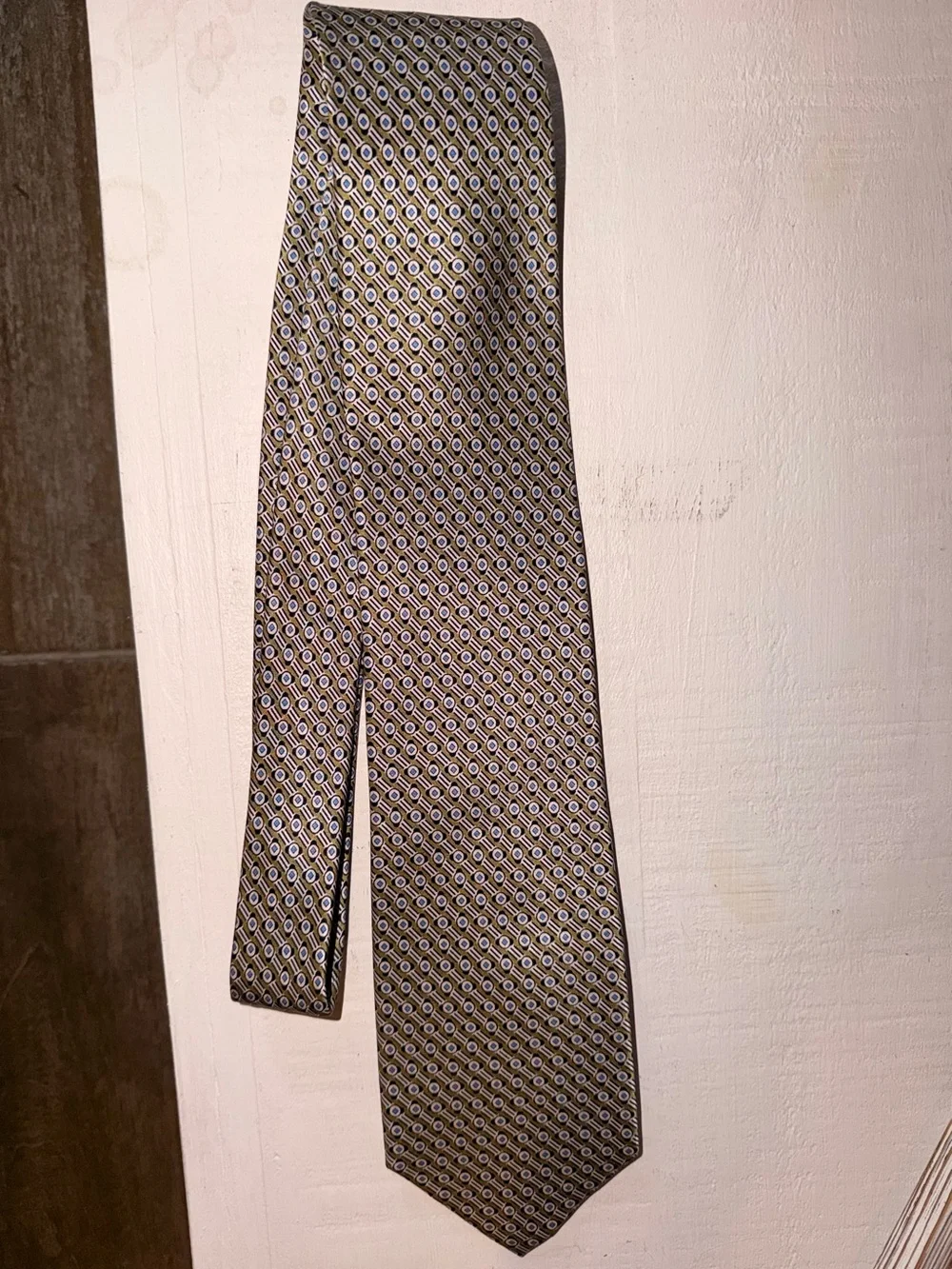 Jos. A. Bank Men’s Olive Geometric Pattern Silk Tie
